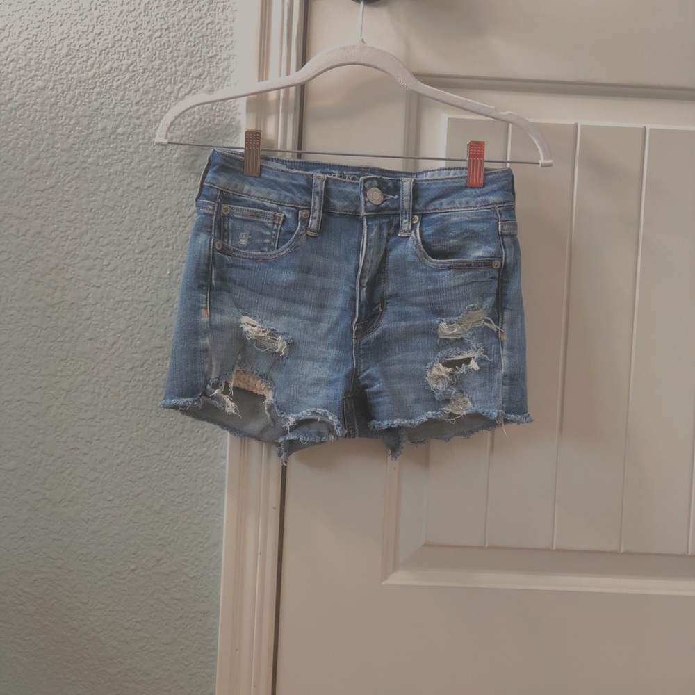 AE shorts !
